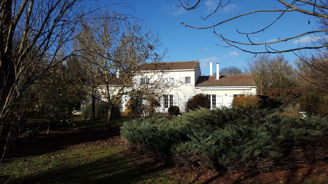 L'Abri D'Emilie Villa Saint-Xandre Buitenkant foto
